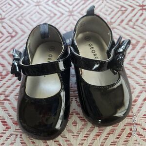 George black patten baby shoes with bows